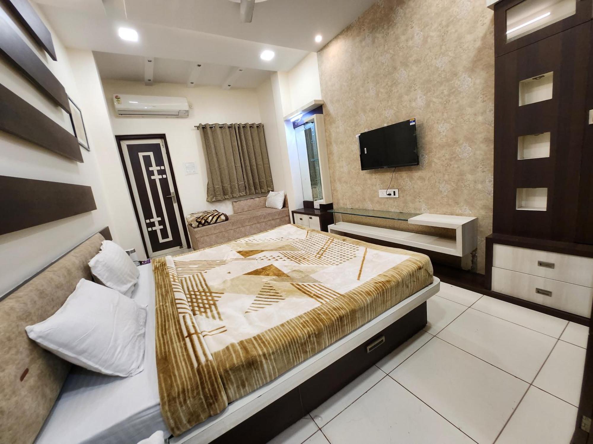Hotel Anantshree Ujjain Zewnętrze zdjęcie