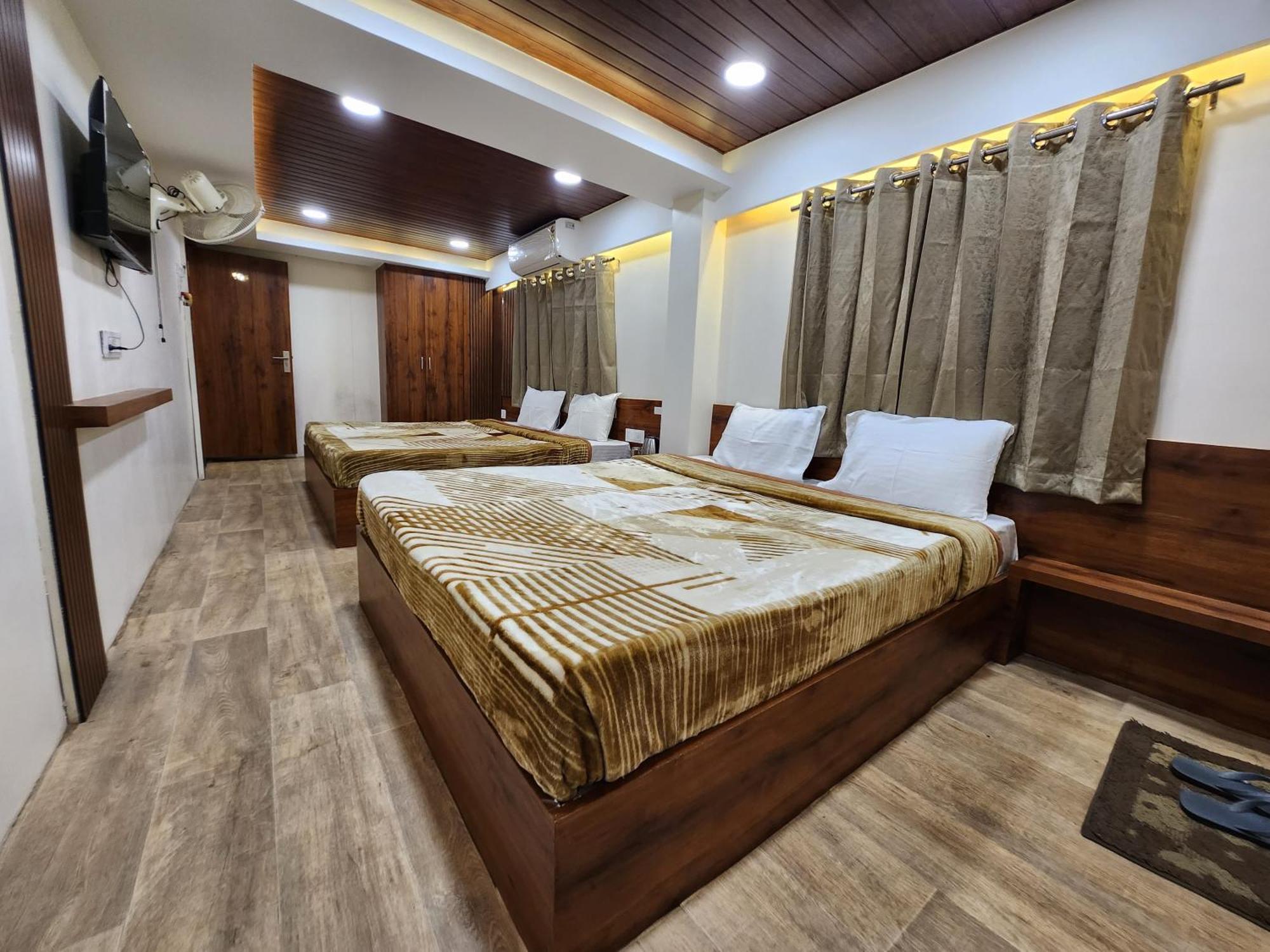 Hotel Anantshree Ujjain Zewnętrze zdjęcie
