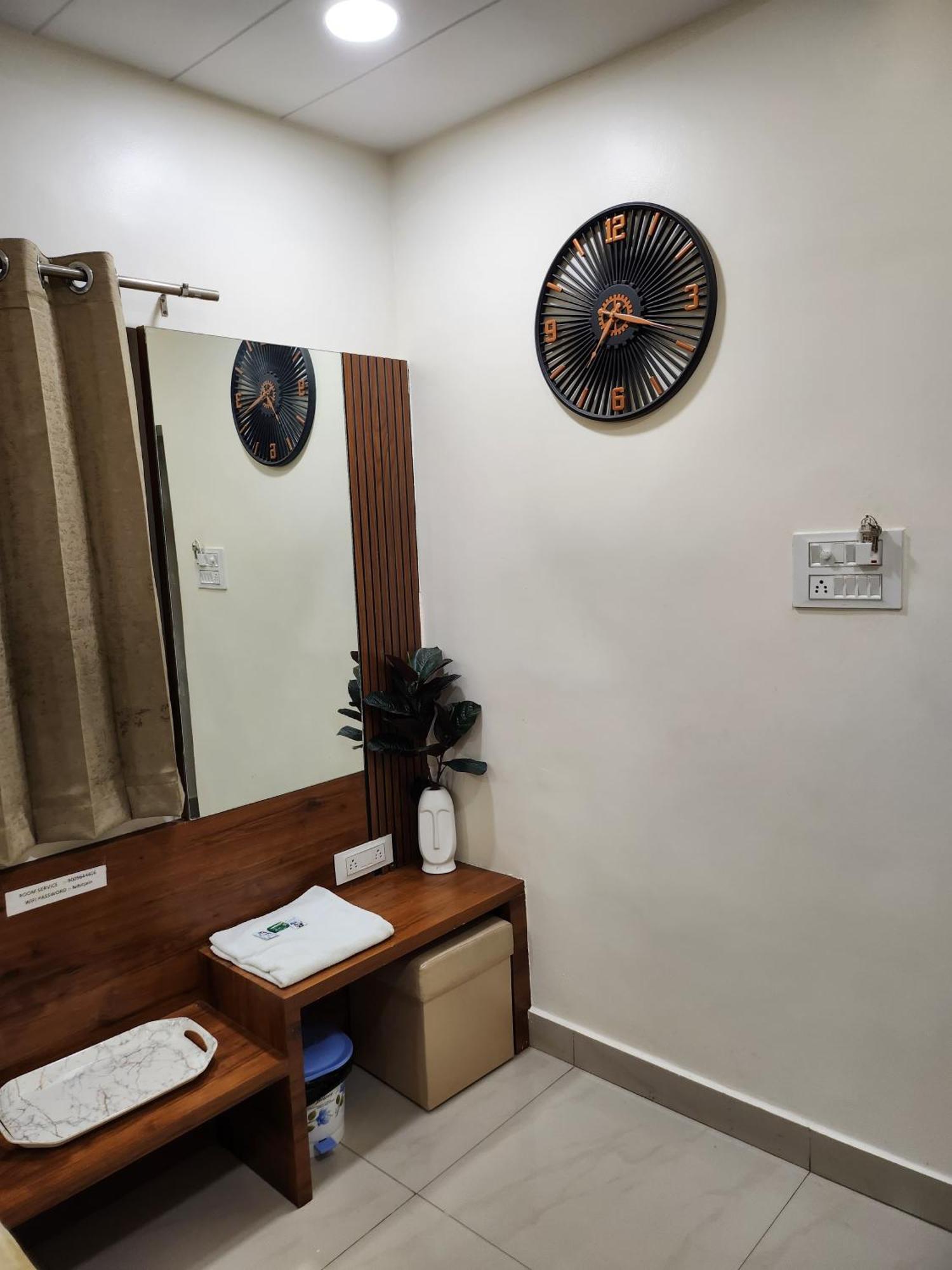Hotel Anantshree Ujjain Zewnętrze zdjęcie