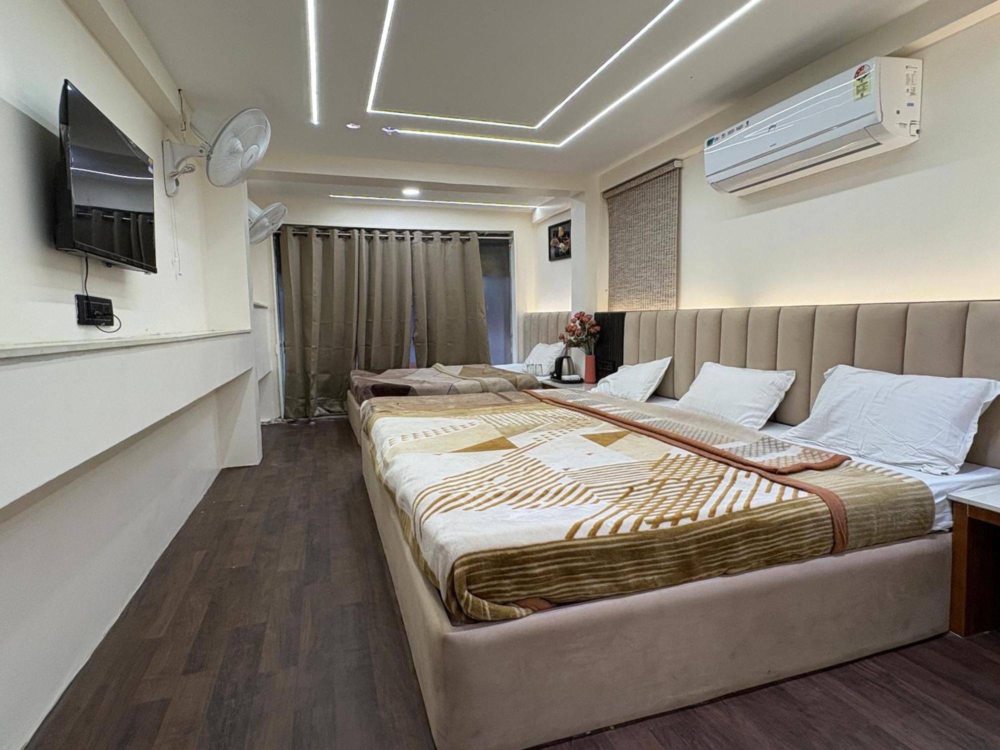 Hotel Anantshree Ujjain Zewnętrze zdjęcie