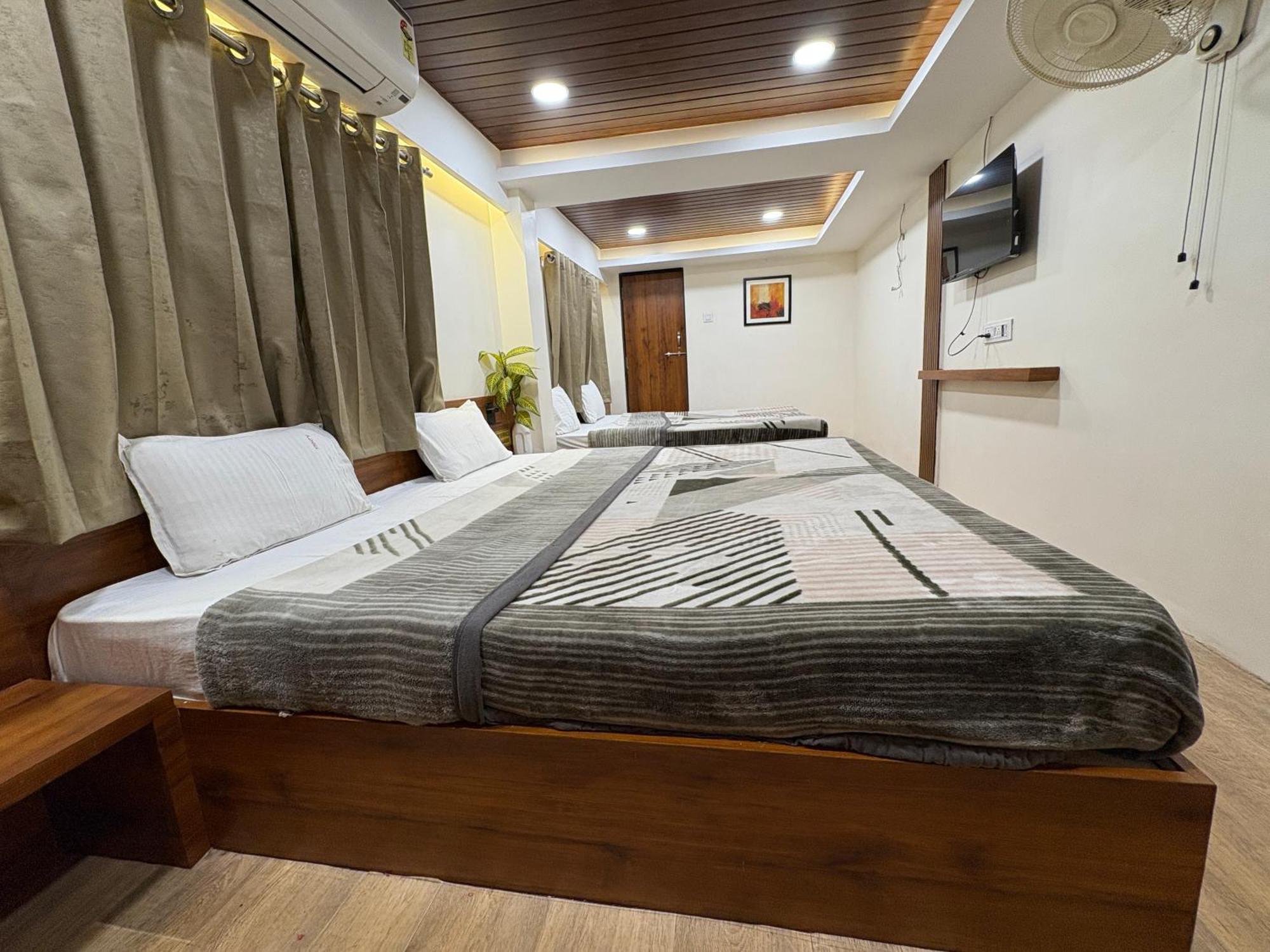 Hotel Anantshree Ujjain Zewnętrze zdjęcie