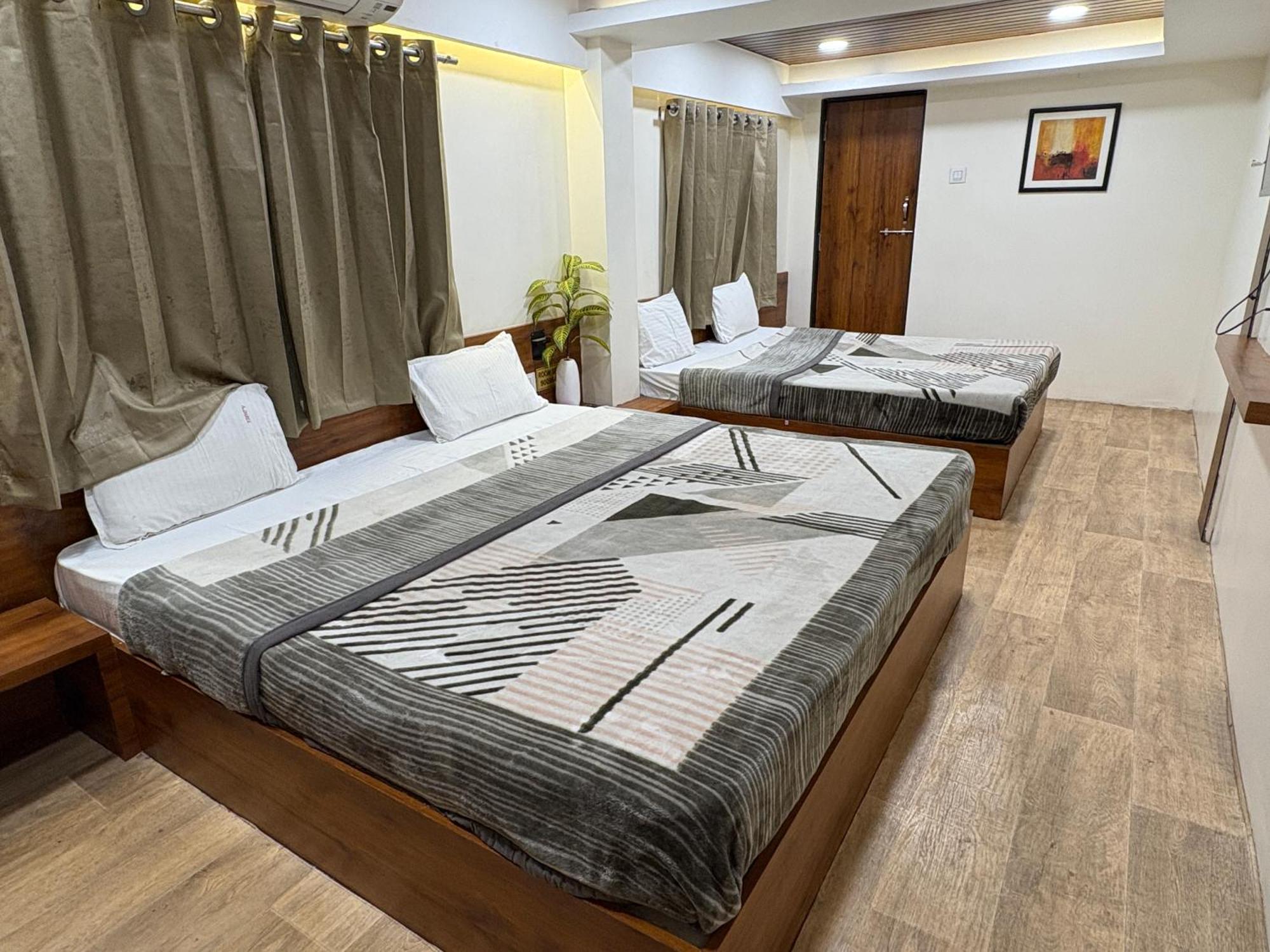 Hotel Anantshree Ujjain Zewnętrze zdjęcie