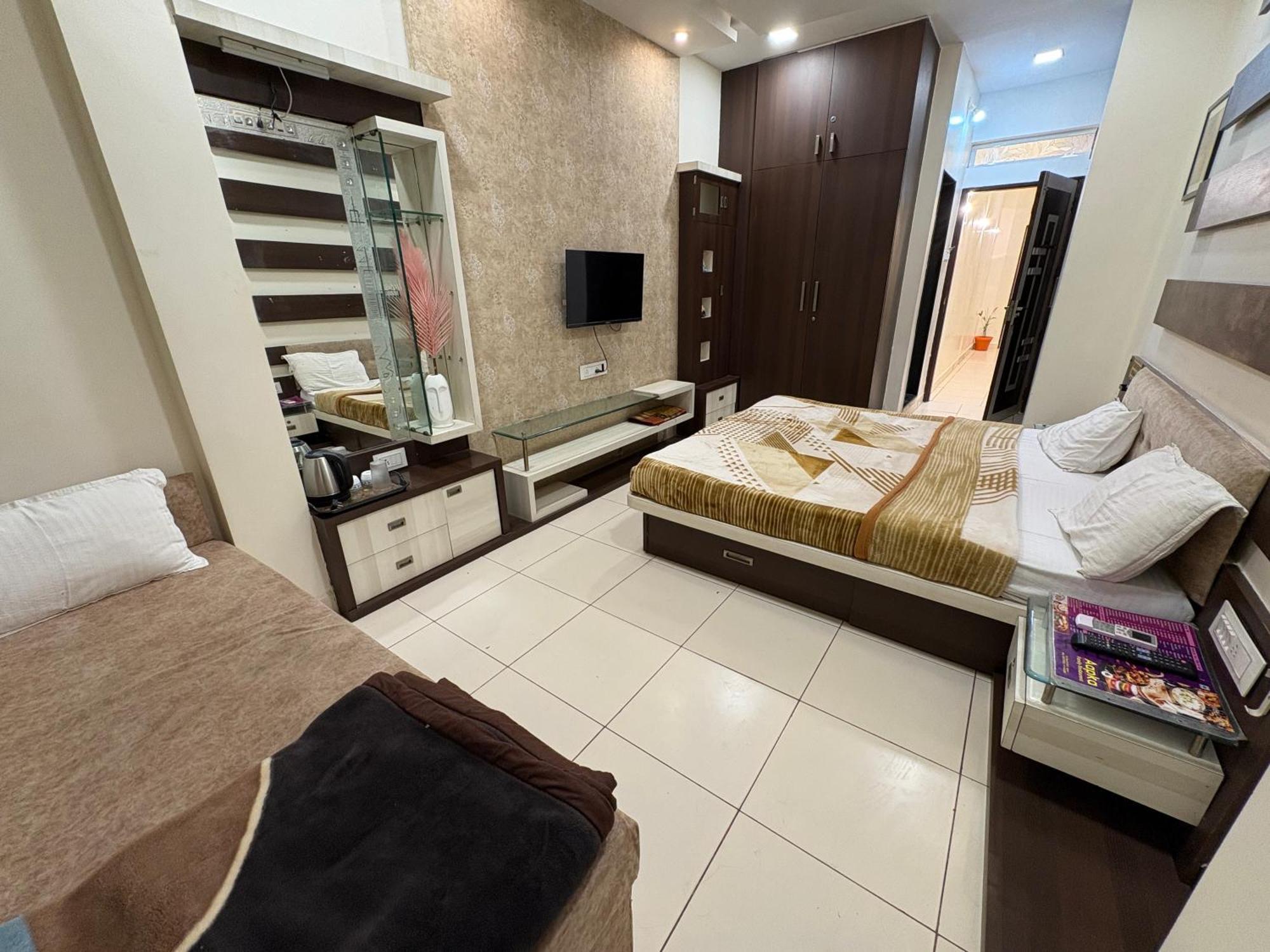 Hotel Anantshree Ujjain Zewnętrze zdjęcie