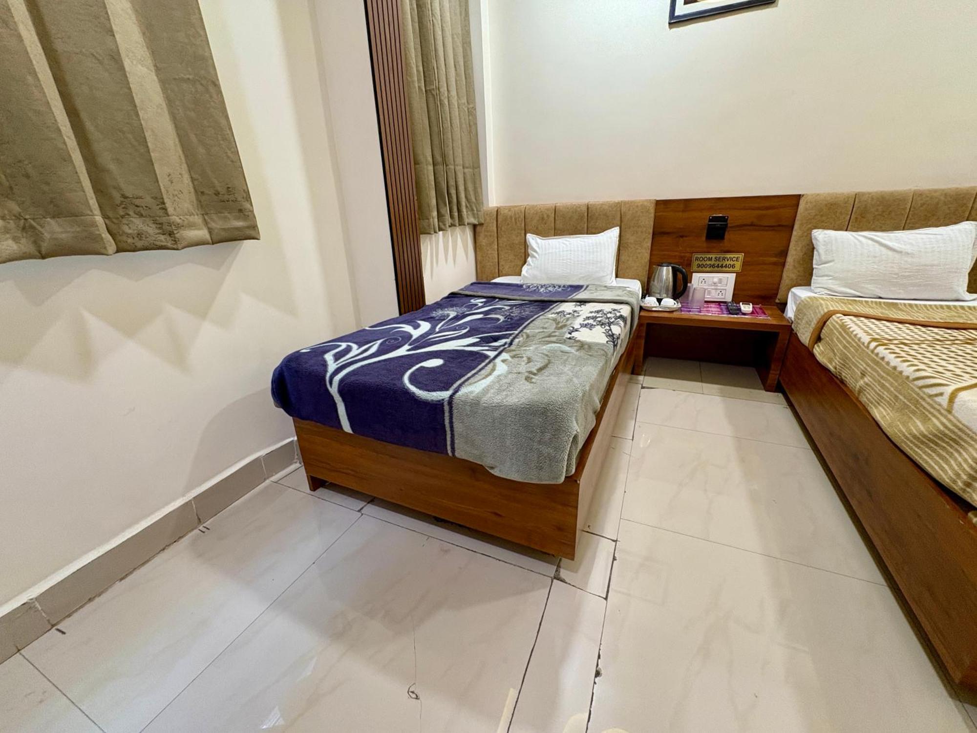 Hotel Anantshree Ujjain Zewnętrze zdjęcie